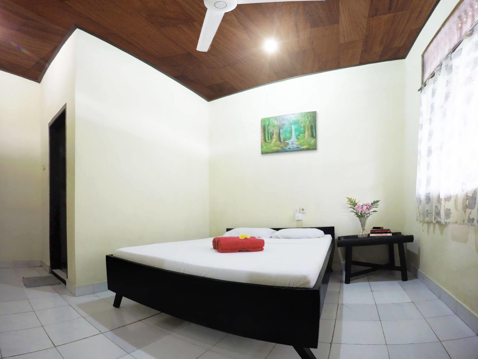 Bali Manik Beach Inn Kuta Lombok Εξωτερικό φωτογραφία